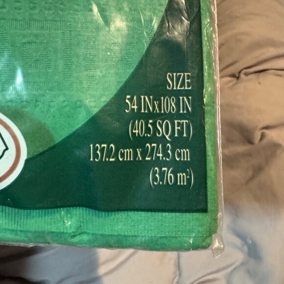 Linette Green Tablecover With Waterproof Backing - Picture 6 of 11